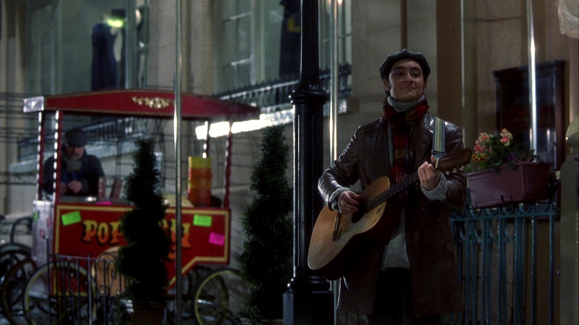 The Paris café finale. Film frame 01462.