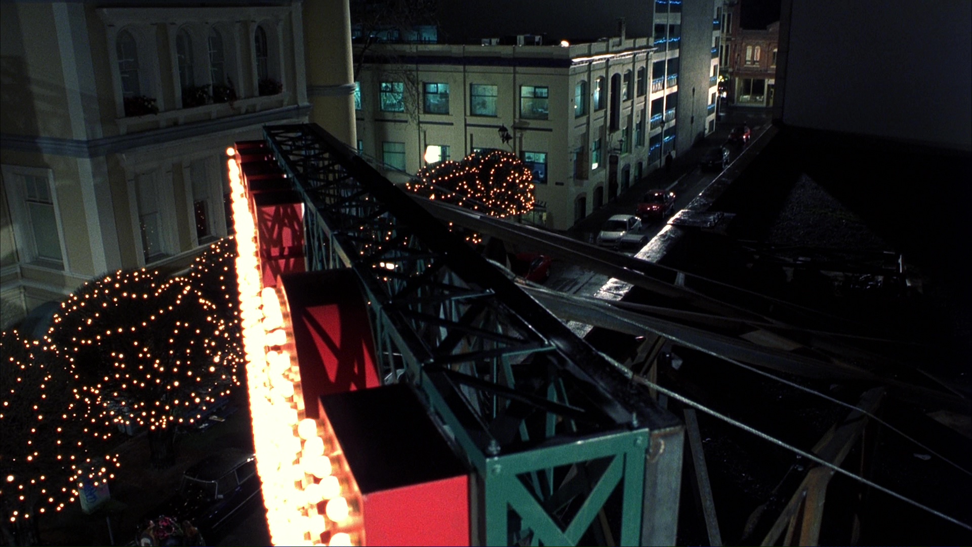 The Paris café finale. Film frame 01447.