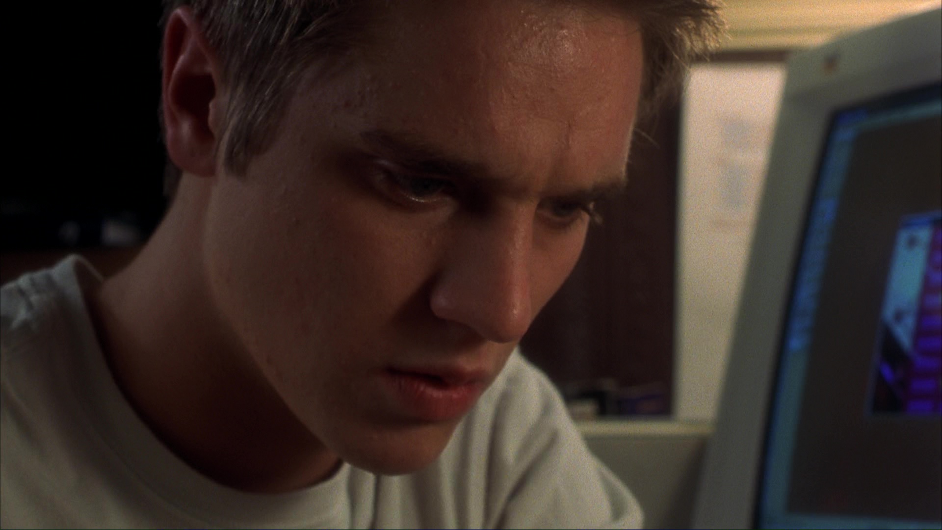 Alex investigates Flight 180. Film frame 00884.