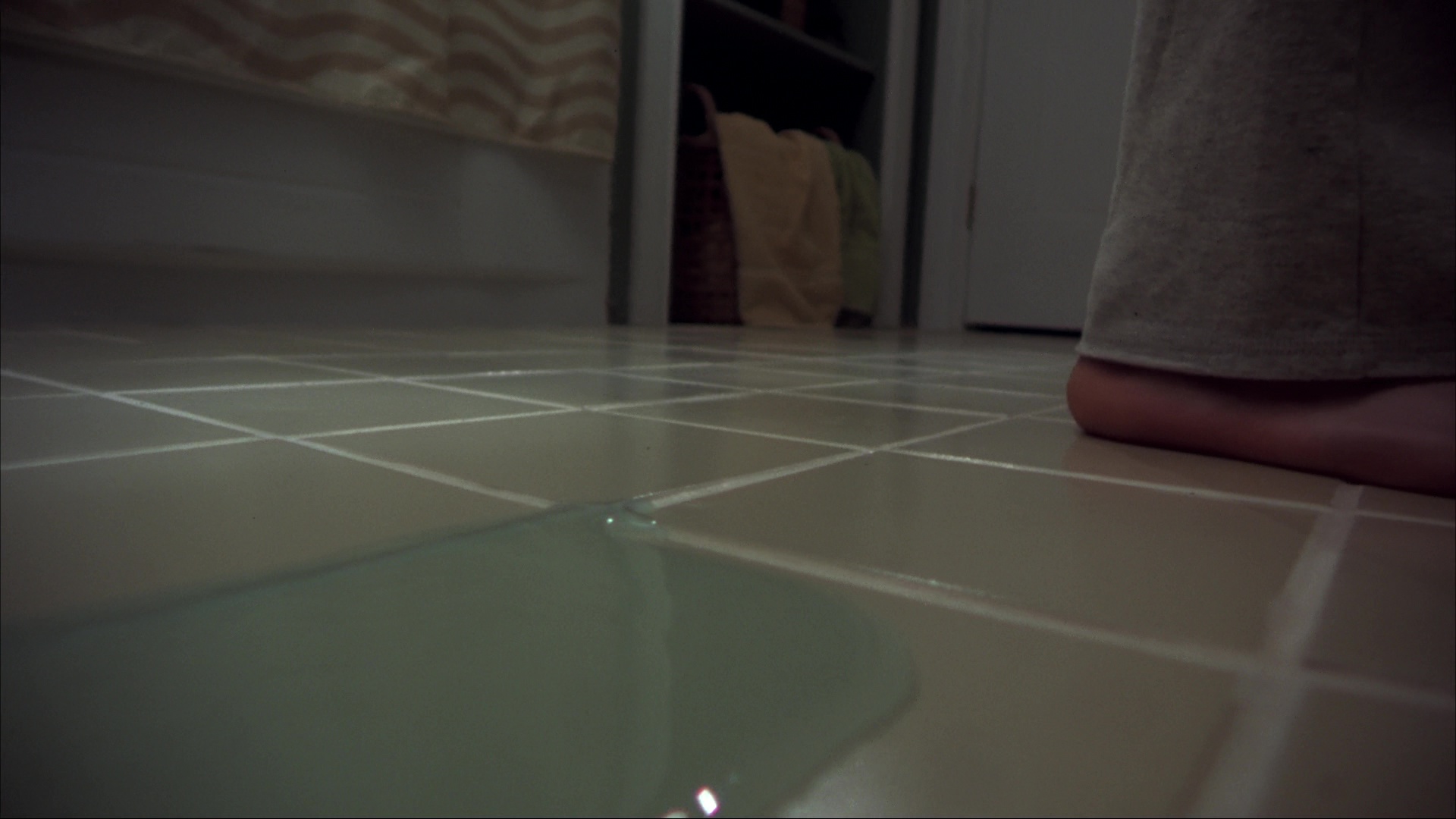 Tod's bathroom sequence. Film frame 00622.