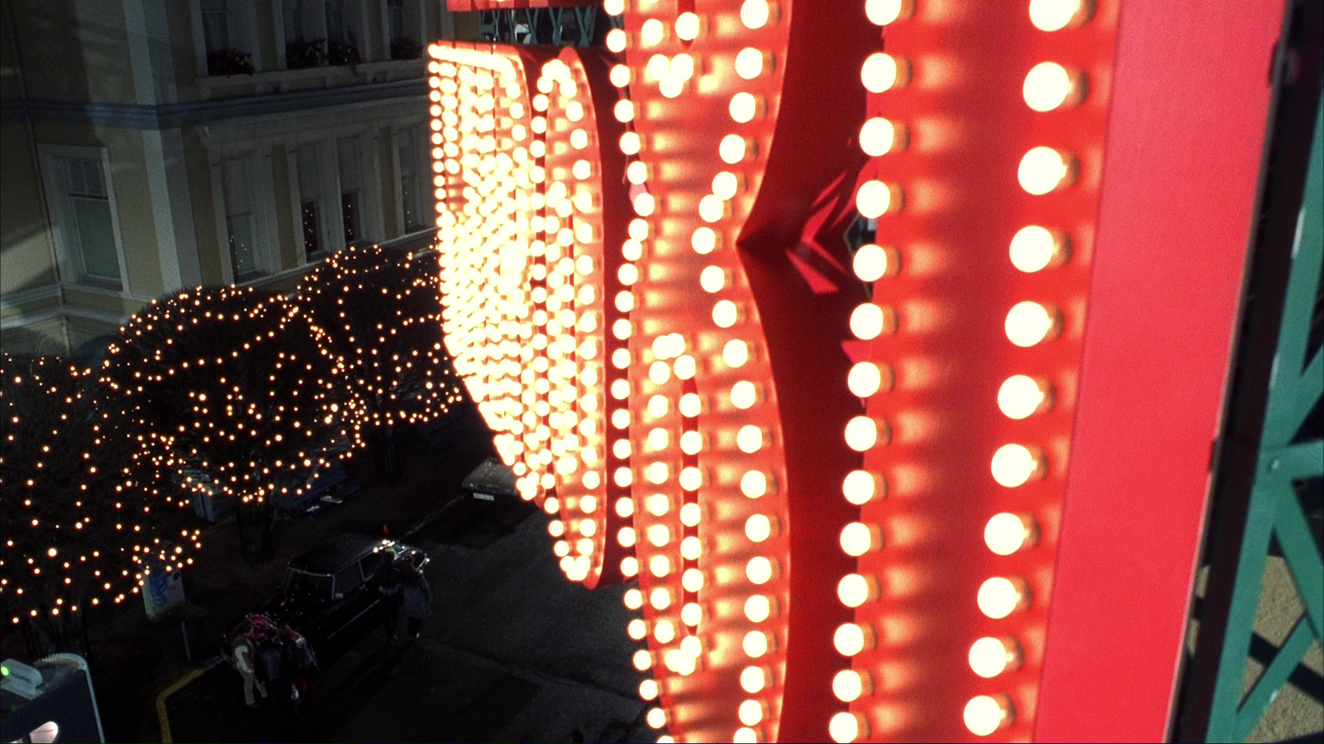 The Paris café finale. Film frame 01448.