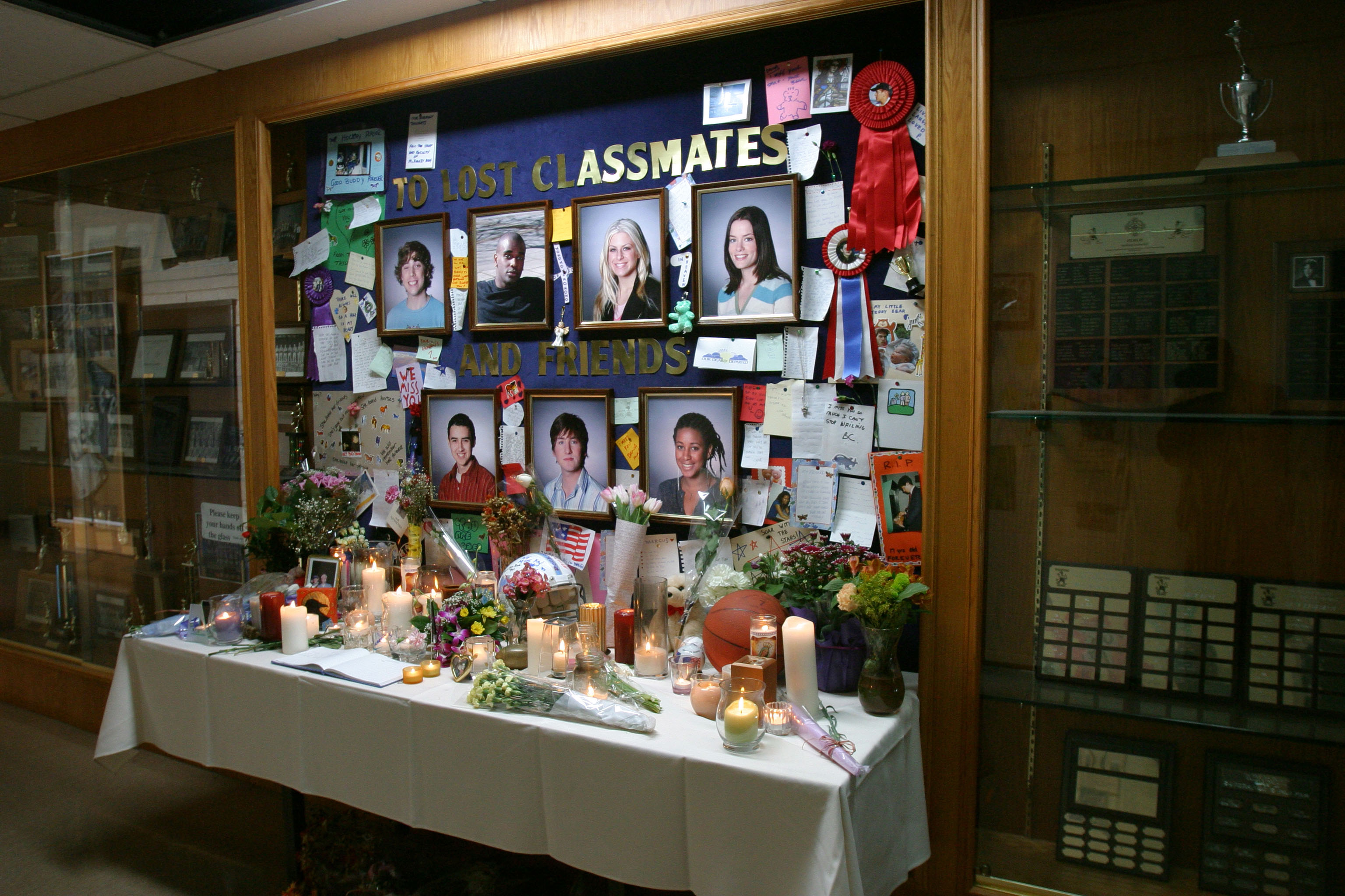 The school memorial for the roller-coaster victims.