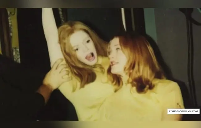Scream (1996) — behind-the-scenes image.