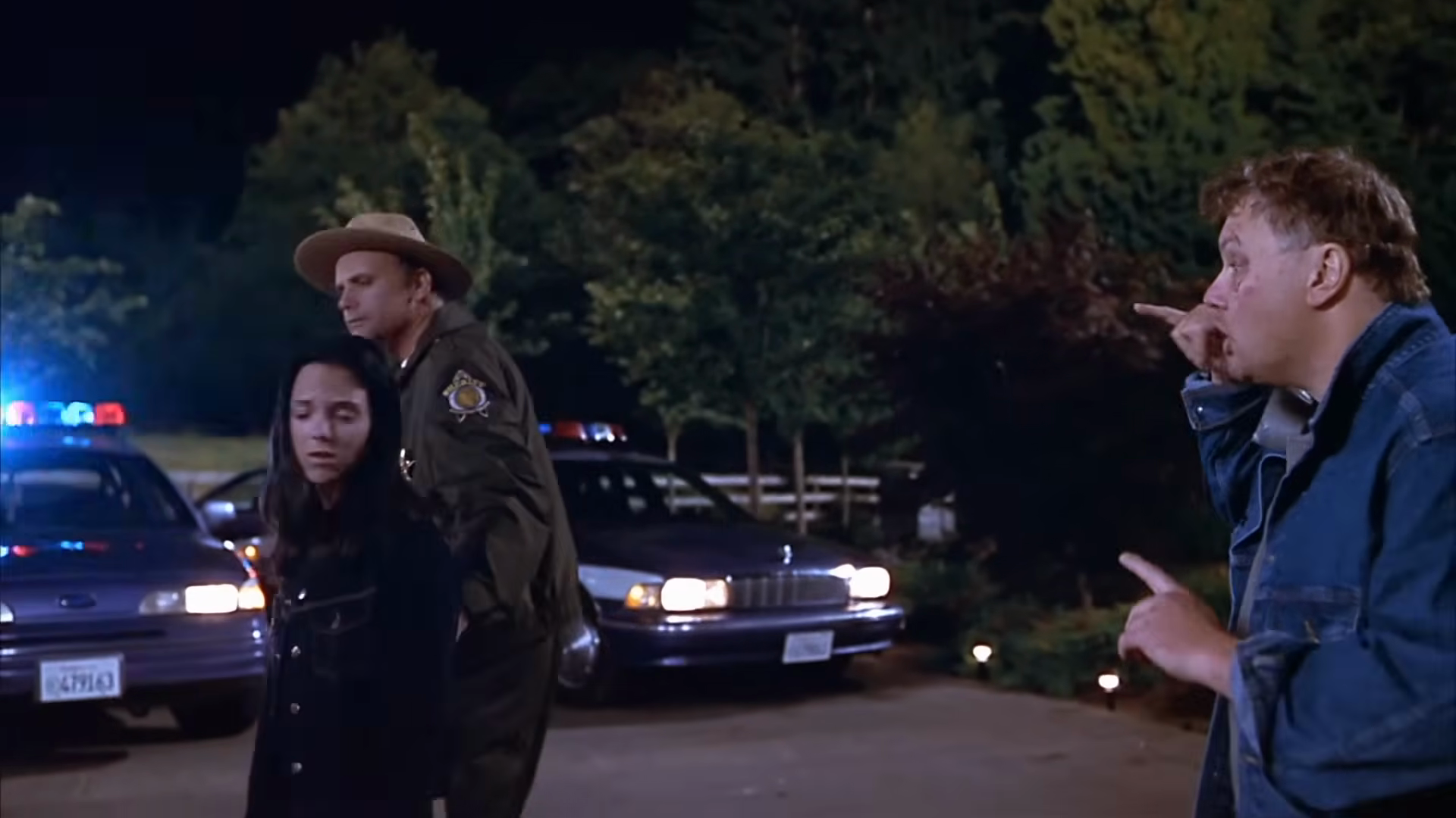 Cindy’s confrontation with the killer and its aftermath. Clip frame 02:56.