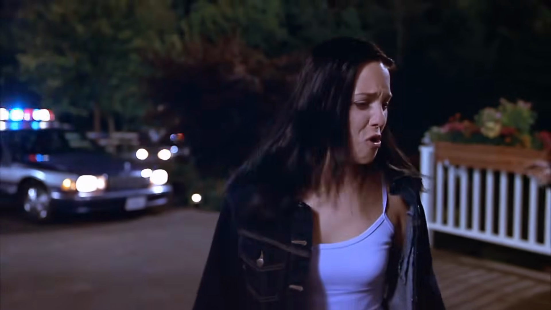 Cindy’s confrontation with the killer and its aftermath. Clip frame 02:24.